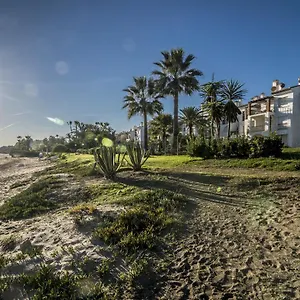 Apartment Hb - Comfortable Beachfront, Estepona